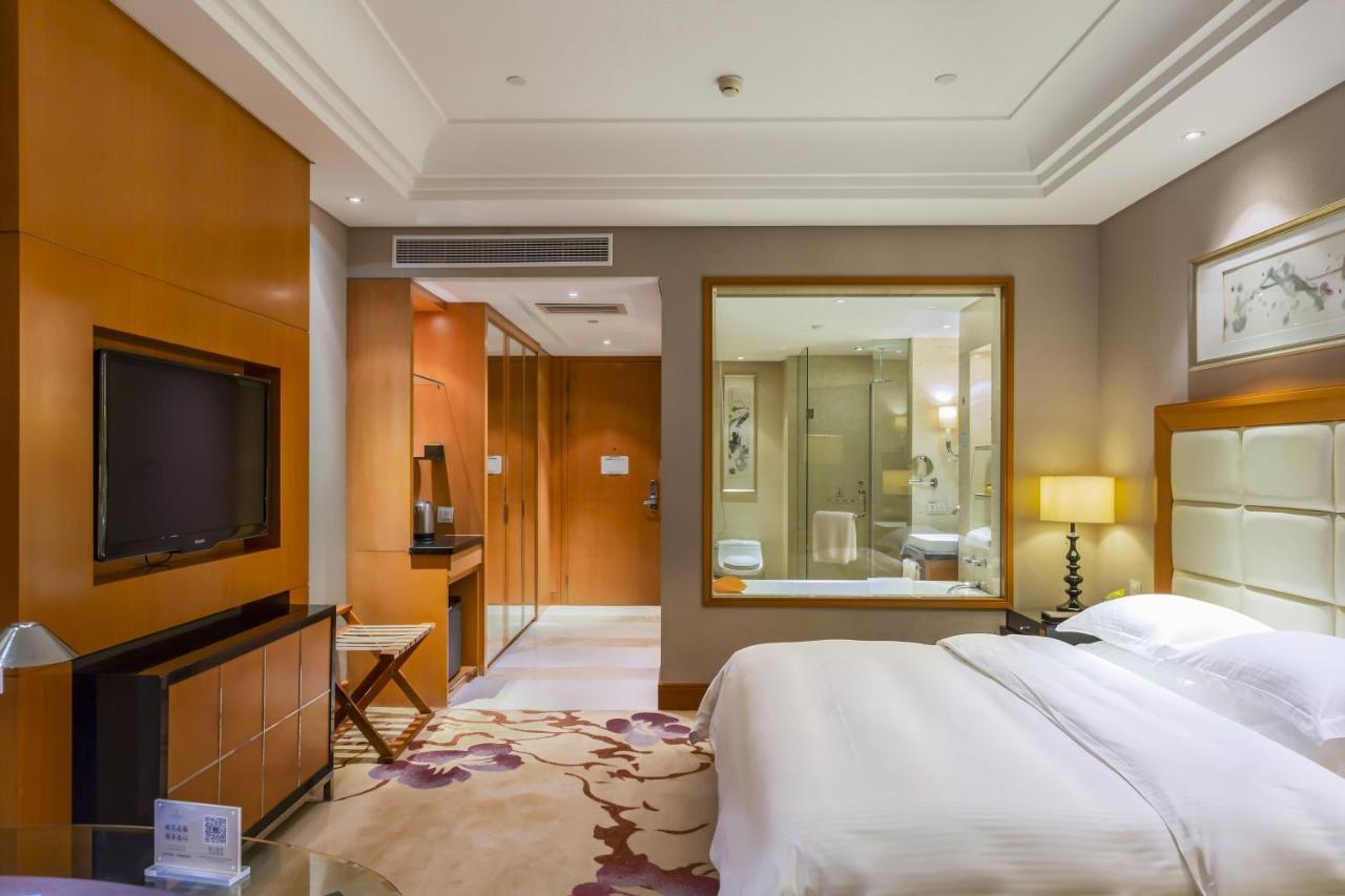 Hotel Wyndham Xinyang Downtown Exteriér fotografie